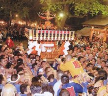 神輿宮入り